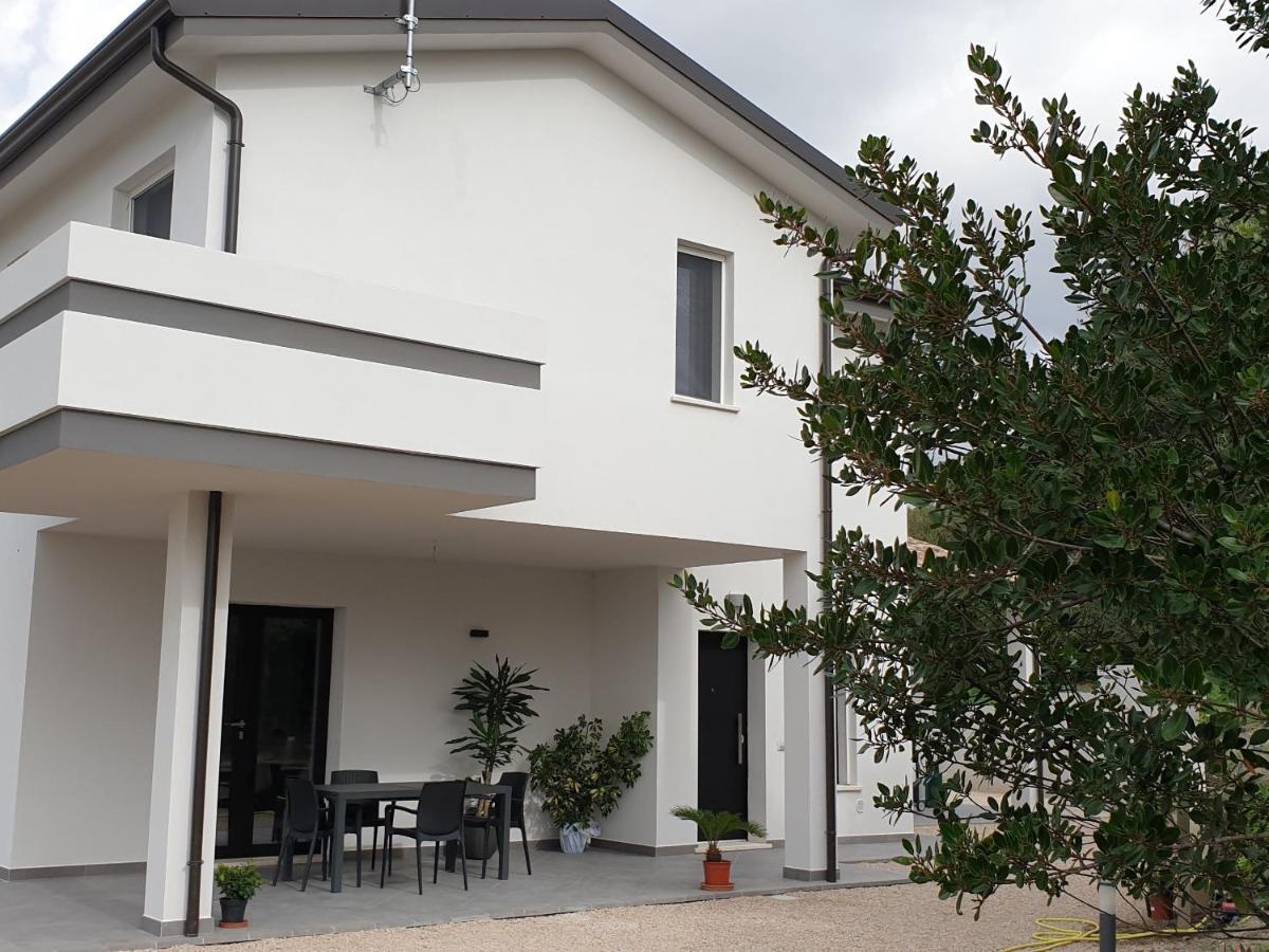 B&B Juniperus SantʼAnna Arresi Kültér fotó