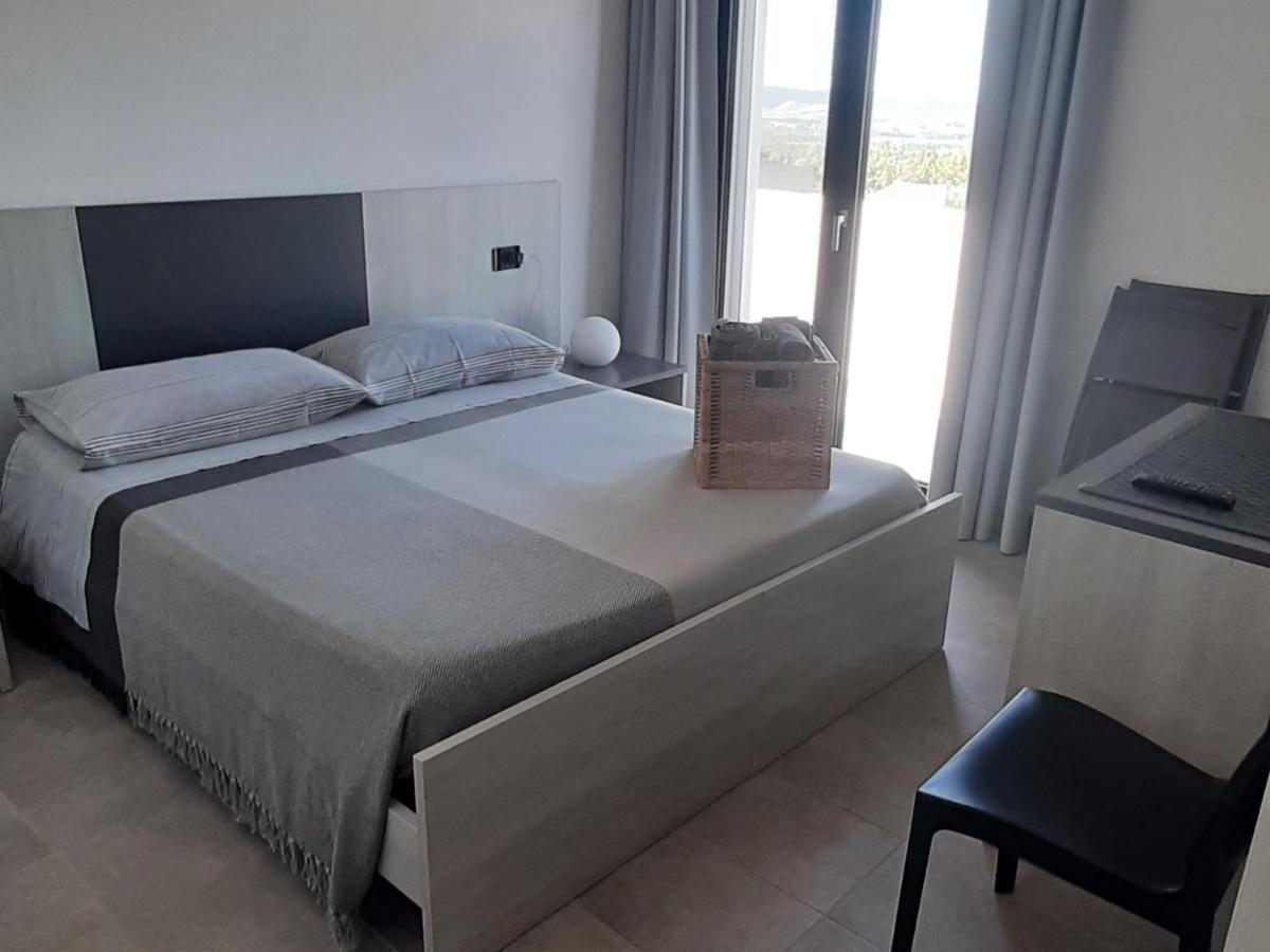 B&B Juniperus SantʼAnna Arresi Kültér fotó